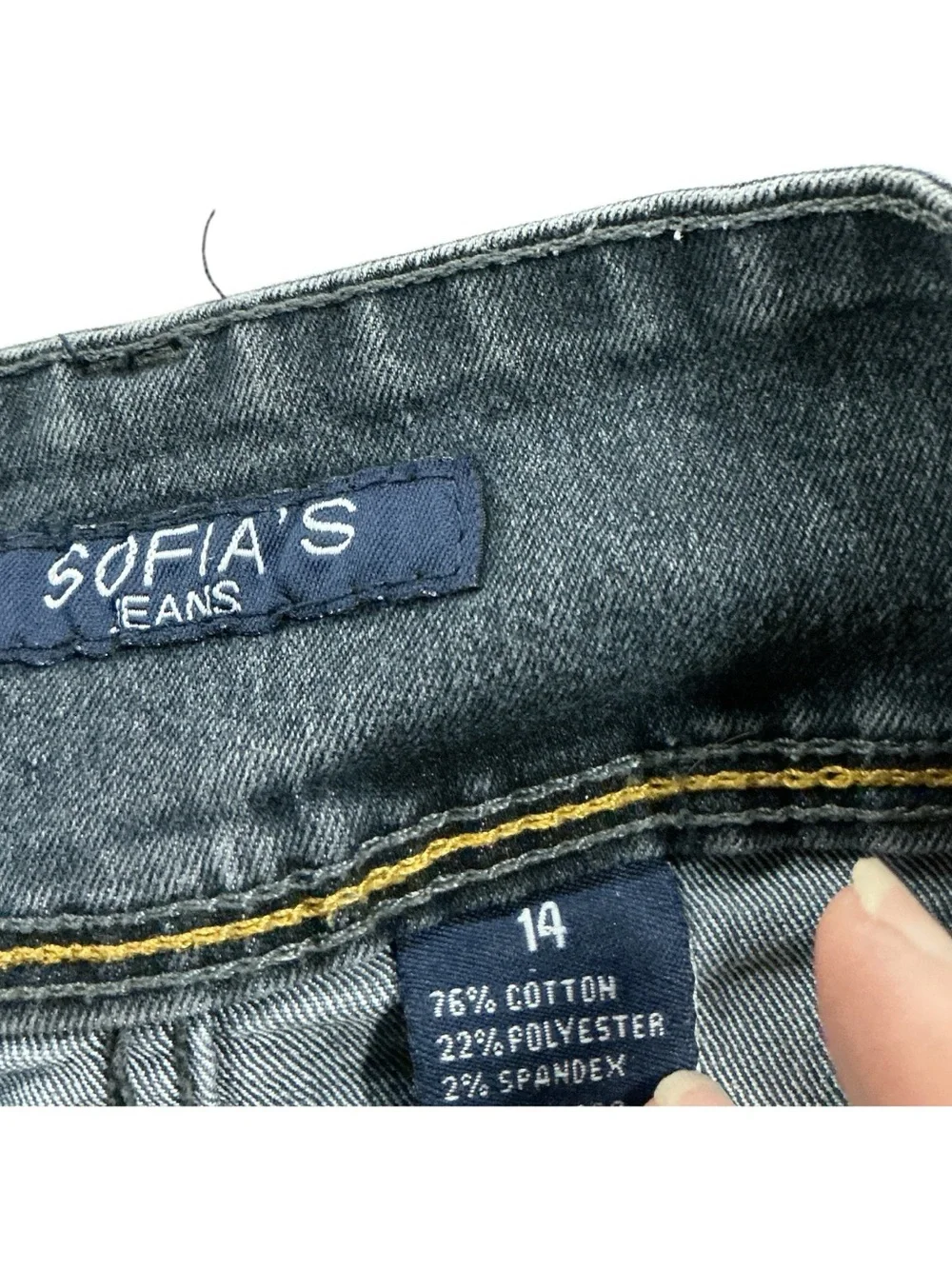 Women's Skinny Jeans in Washed Black-Grey